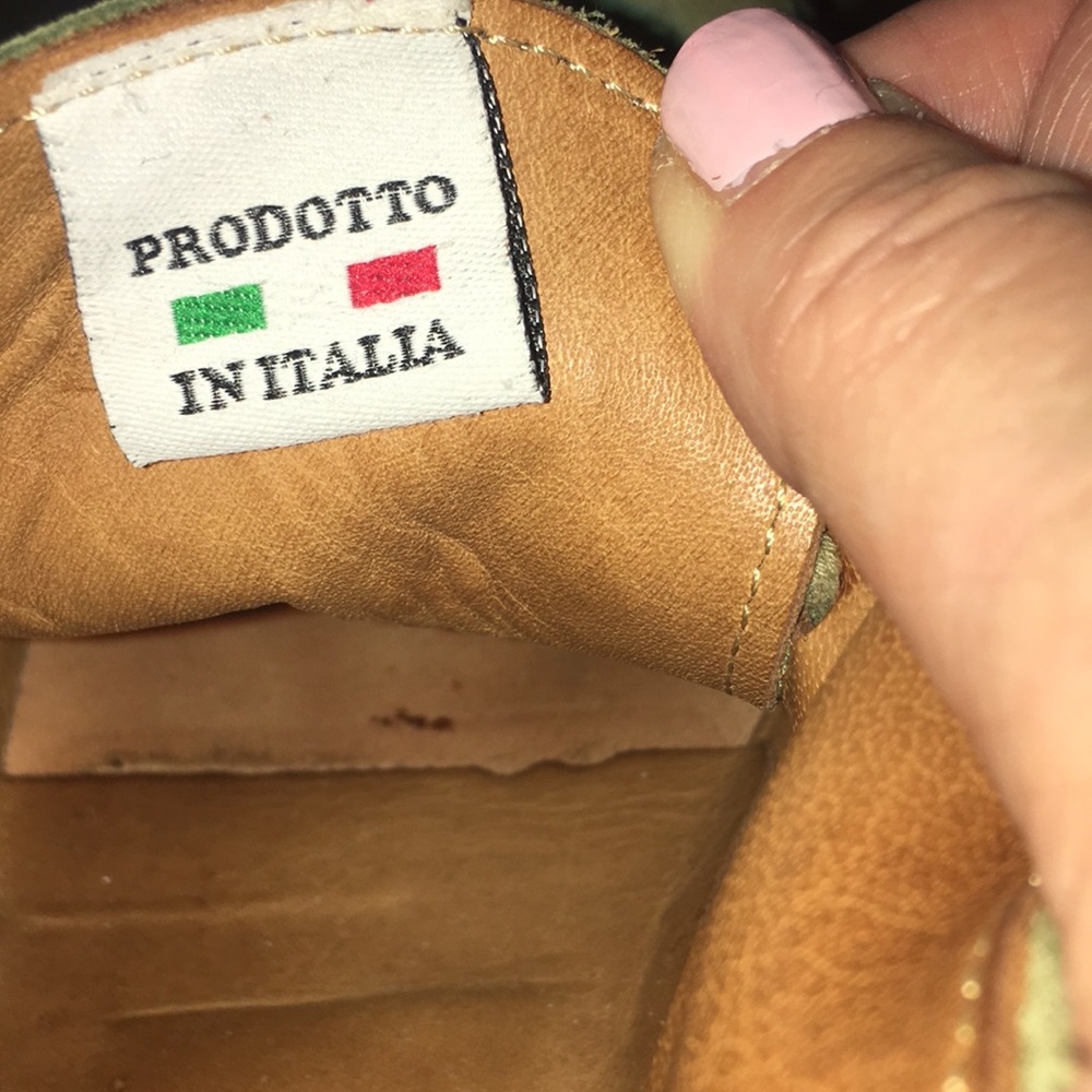 ITALIAN OLIVE SUEDE CREPE SOLE CHUKKA BOOT SZ 39 - Picture 6 of 8